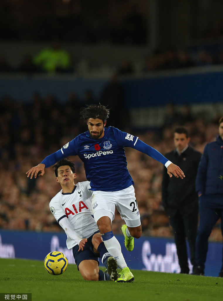  埃弗顿补时扳平布莱顿保级形势仍严峻